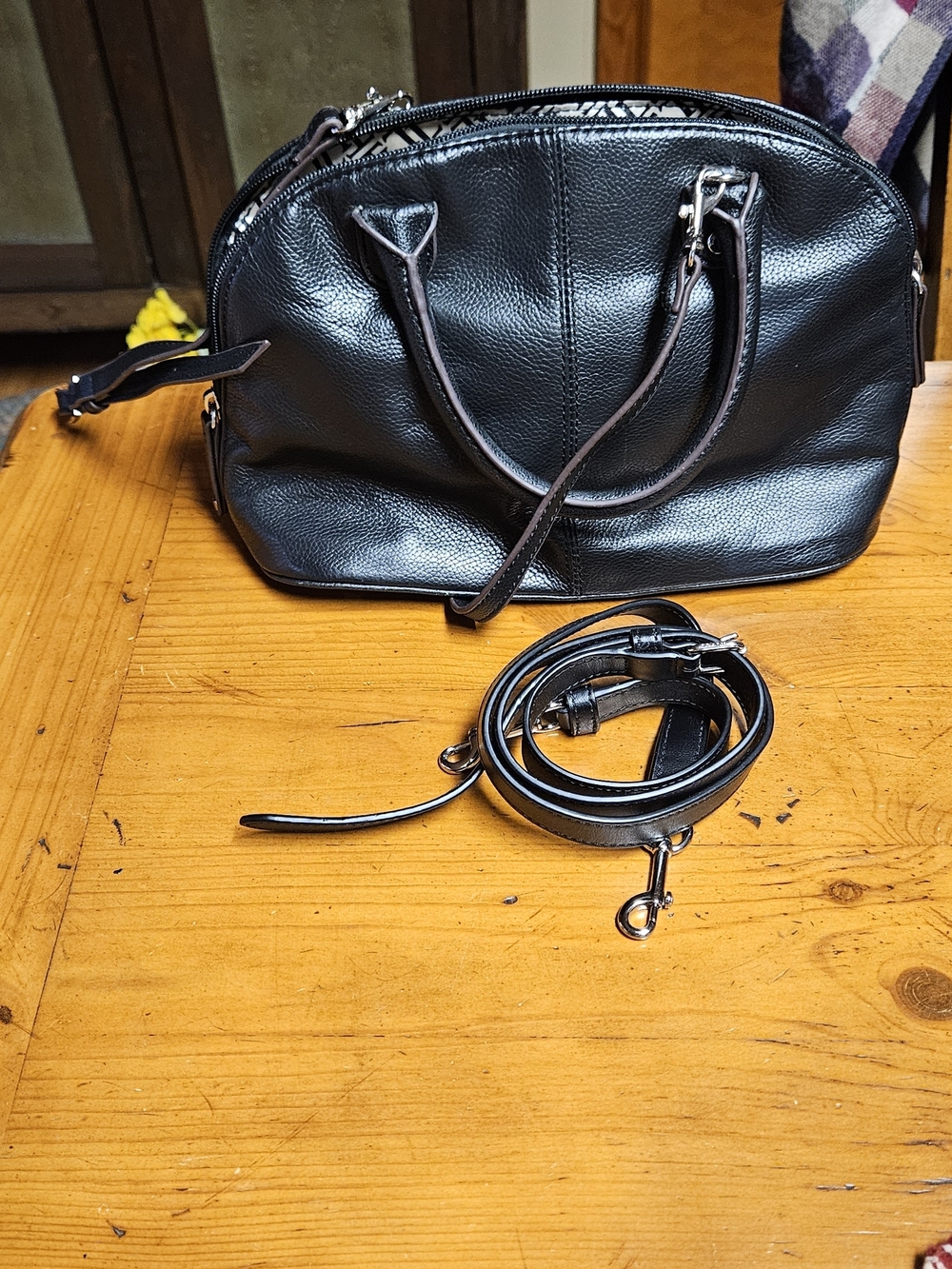 Women's Tiganello Black Leather Satchel with Crossbody Strap